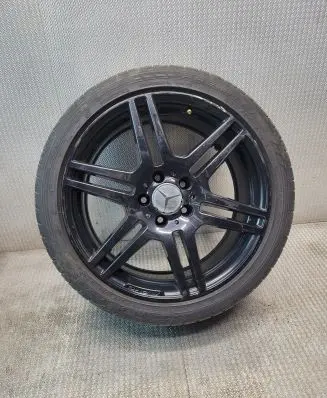 Mercedes-Benz E A207 R18 alloy rim A2074011402