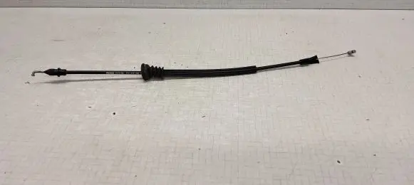 Skoda Octavia Mk2 (1Z) Front door cable line 1Z0837085