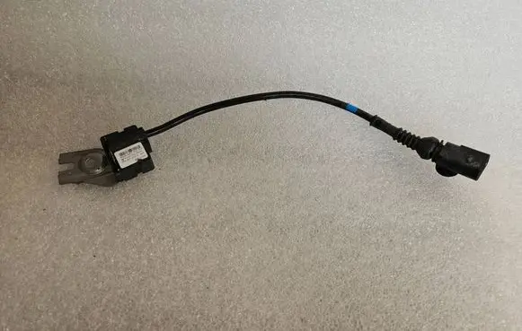 Volkswagen Touareg I ESP acceleration yaw rate sensor 7L0907673C