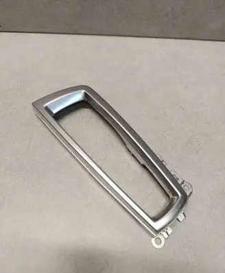 Other center console (tunnel) element