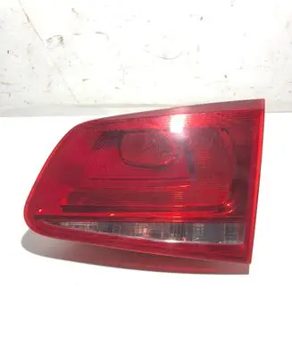 Volkswagen Touareg II Tailgate rear/tail lights 7P6945094A 89090274