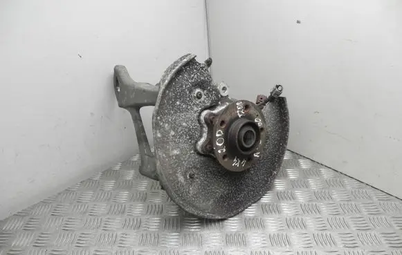Audi A6 S6 C7 4G Front wheel hub 8K0505431AR VD19276