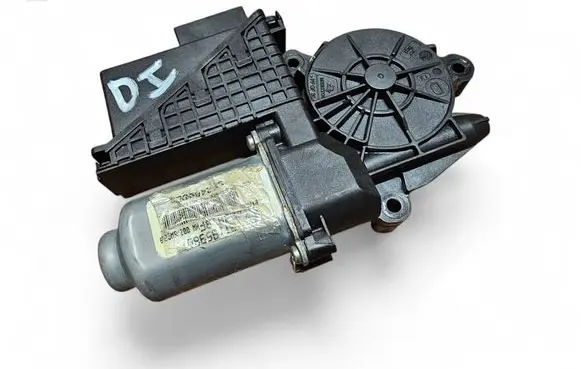 Skoda Fabia Mk1 (6Y) Wiper motor 6Y1959801 401350A8 440775FX