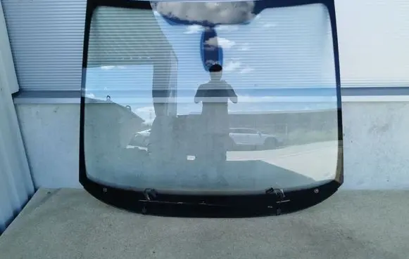 Ford S-MAX Front windscreen/windshield window