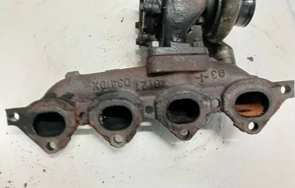 Opel Astra H Exhaust manifold 