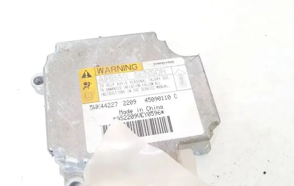 Isuzu D-Max Airbag control unit/module 5wk44227 45090110c