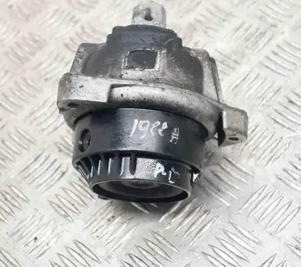 BMW 6 F12 F13 Engine mount bracket