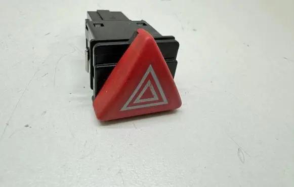 Audi A3 S3 A3 Sportback 8P Hazard light switch 8P0941509 9751260 915080M
