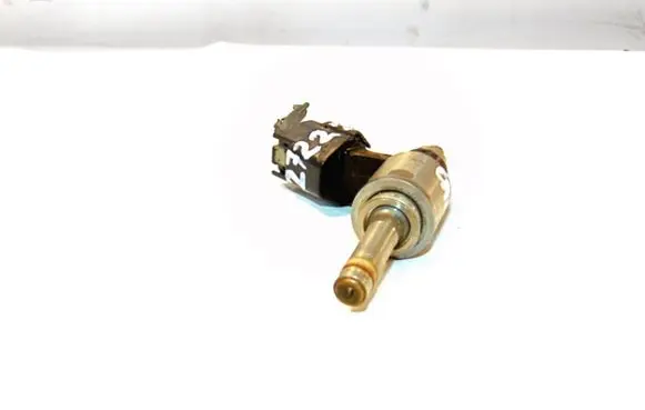 Toyota Camry VIII XV70 Fuel injector 232093117007 2325031170