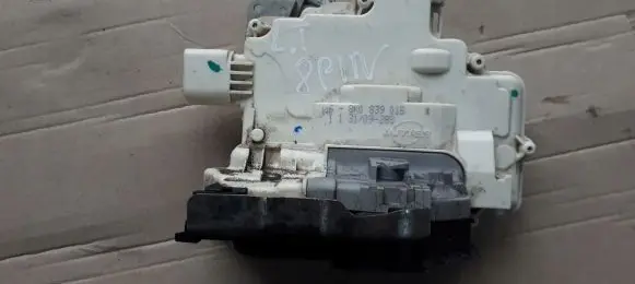 Audi Q5 SQ5 Rear door lock 8K0839015