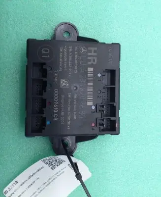 Mercedes-Benz C W204 Door control unit/module A2048207685 A2048200626