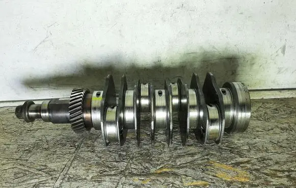 Subaru Legacy Crankshaft 