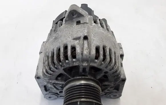 Dacia Duster Generator/alternator 