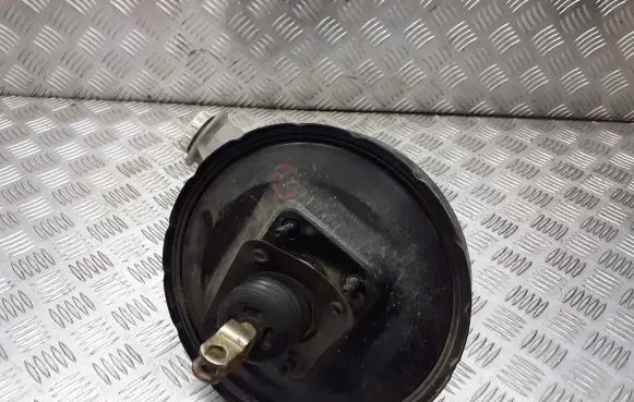 Mitsubishi Outlander Brake booster MB858850