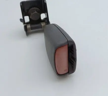Volvo S60 Rear seatbelt buckle 9156905