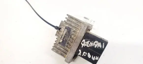 Renault Kangoo II Glow plug pre-heat relay 9640469680A 9640469680--A