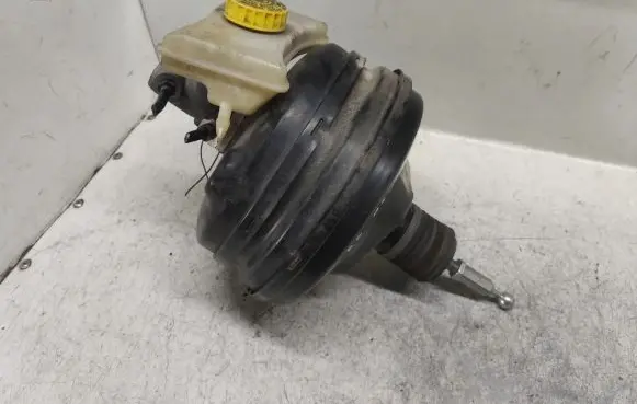 Audi A6 S6 C5 4B Brake booster 8E0612105P