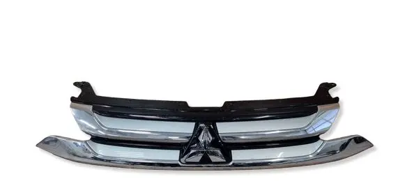 Mitsubishi Outlander Front grill 7450A992