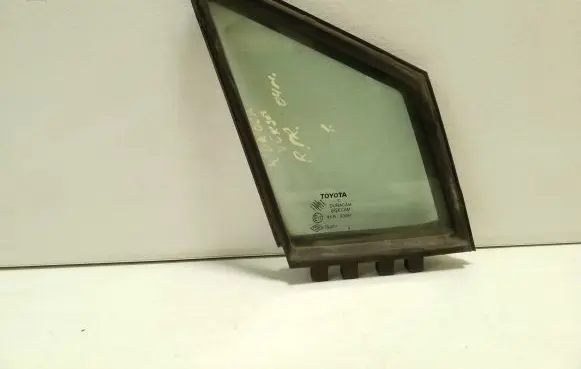 Toyota Corolla Verso AR10 Front door vent window glass four-door 