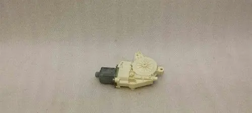 Mercedes-Benz S W222 Front door window regulator motor A2229060601