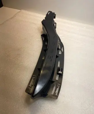 Mercedes-Benz GLE W167 Front bumper corner part panel trim A1678853110