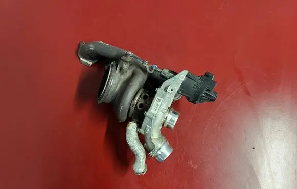 BMW X3 G01 Turbo 8631904 863190409