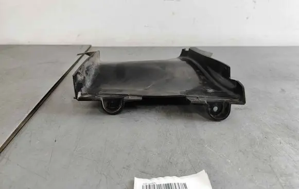 Audi A5 Intercooler air guide/duct channel 8w6121764d