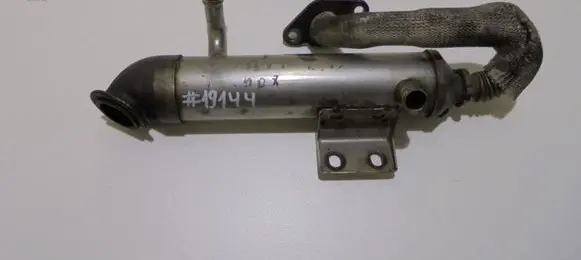 Ford Focus EGR valve cooler XS409D458BA