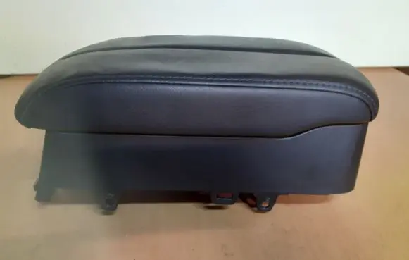 Mazda CX-7 Armrest EH1464431