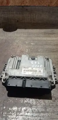KIA Ceed Engine control unit/module 391022A720