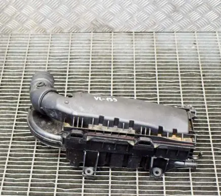 Opel Grandland X Air filter box