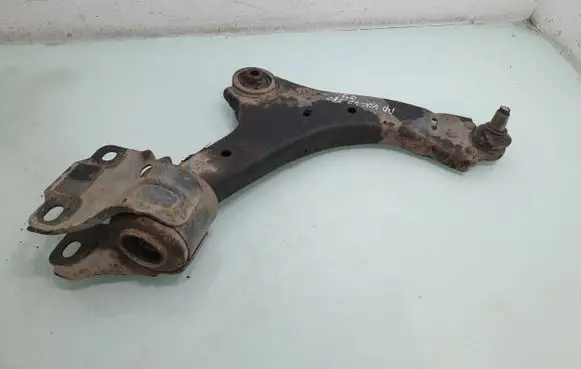 Volvo S80 Front lower control arm/wishbone