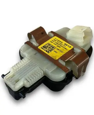 Mercedes-Benz C AMG W205 Central body control module S1353 A2059006615