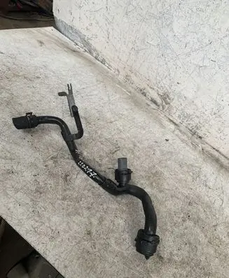 Audi Q7 4L Engine coolant pipe/hose