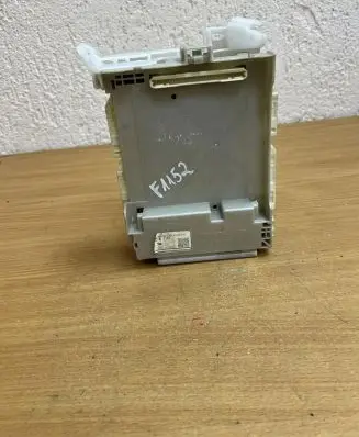 Toyota Prius (XW30) Other devices 8273047420A F1152