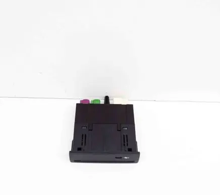 Mercedes-Benz GLE W167 USB socket connector A1678201402
