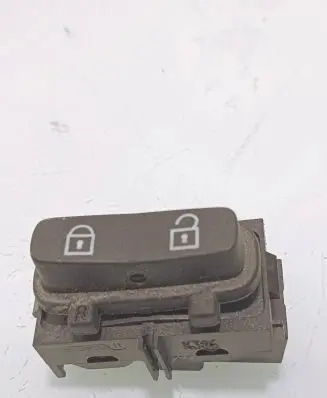 Volvo S80 Central locking switch button 30710476