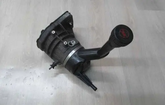 Citroen C4 I Picasso Power steering pump 9684252580 7663