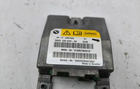 BMW 5 E60 E61 Airbag control unit/module 6957502 220434754