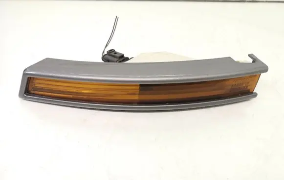Volkswagen PASSAT B6 Front indicator light 3C0953041J 3C0807717C