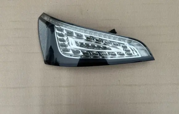 Audi Q5 SQ5 Rear/tail lights 8R0052101 8R00521018R0052102