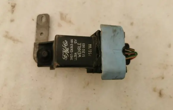 Citroen Berlingo Glow plug pre-heat relay 3M5T12A343AA 51252003 LLZBA