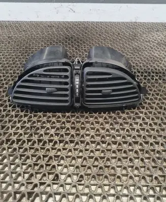 Citroen C5 Dash center air vent grill 963261727A 99024320