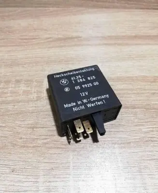 BMW 3 E36 Other relay 1384825