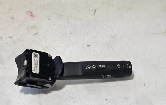 Opel Insignia A Indicator stalk 13500692