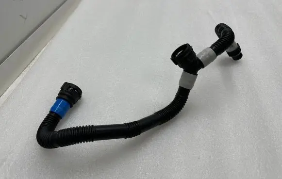 Tesla Model X Engine coolant pipe/hose 158571500C