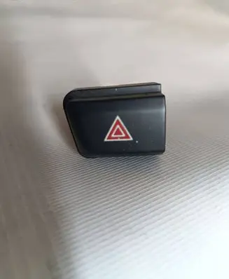 Peugeot 208 Hazard light switch 96750916Z0