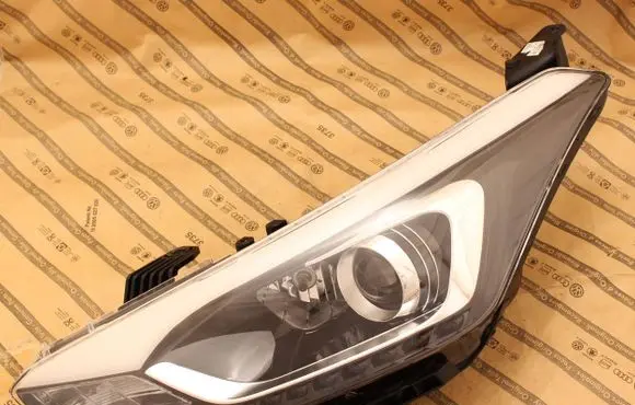 Hyundai i20 (GB IB) Headlight/headlamp 92101C8200