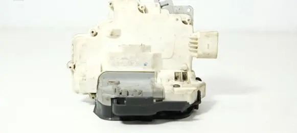 Audi A6 S6 C6 4F Rear door lock 4F0839016A