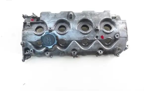 Toyota Avensis T220 Rocker cam cover 